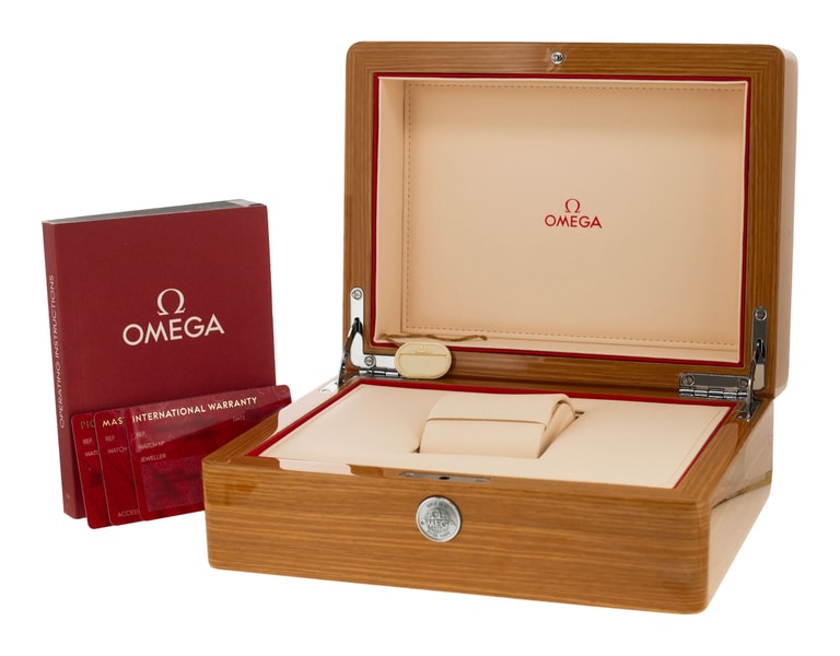Omega Aqua Terra 150m Gents 220.13.38.20.02.001